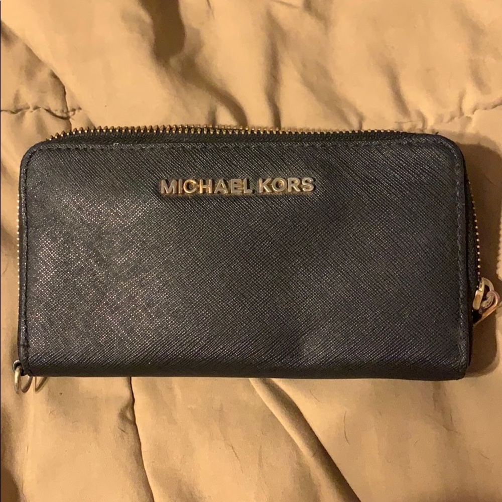 Michael Kors wallet
